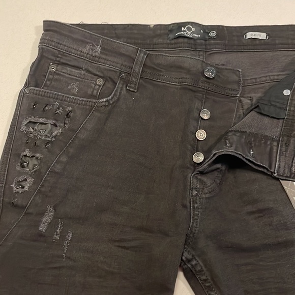 NWT Ministry of Fashion distressed and studded, slim fit black jeans - Picture 4 of 4